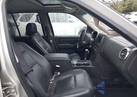 2006 Ford Explorer Limited z USA, uszkodzony, nr VIN 1FMEU75896UA97892